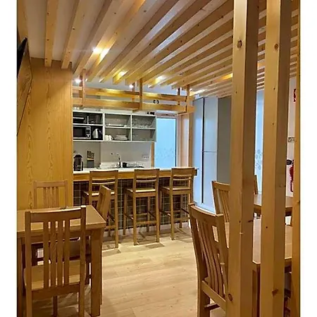 Cantinho Hostel Γκουάρντα