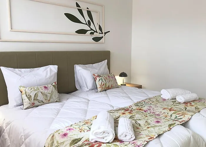 אכסניה Cantinho *